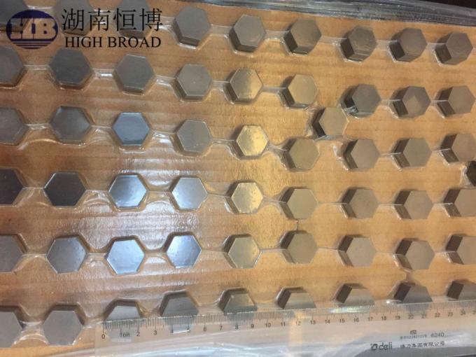 Tuile de carbure de silicium carreau de céramique/carbure ballistiques de bore typique pour le plat de preuve de balle