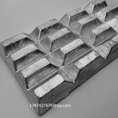 L'aluminium et le zirconium sont des alliages AlZr15 personnalisés.