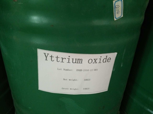 Poudre d'oxyde de yttrium Y2O3 99,999 dans les revêtements pour l'équipement de technologie de production de semi-conducteur