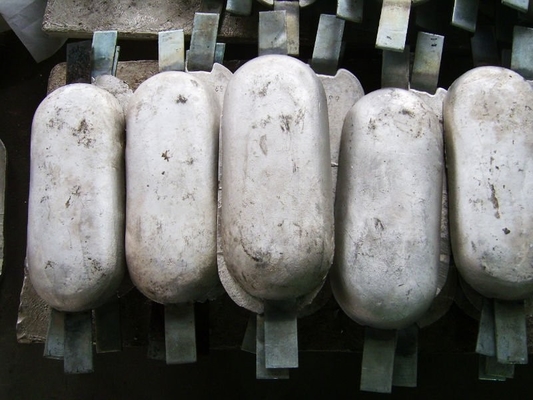 Anode sacrificatoire d'anodes en aluminium de coque