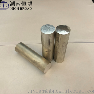 Anodes sacrificielles à haut potentiel avec composition chimique de magnésium pour la protection contre la corrosion