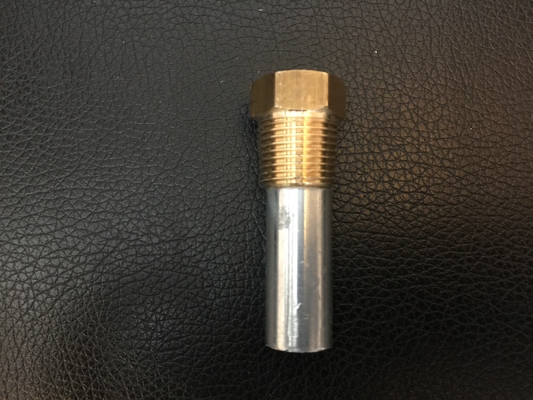 Réservoir d'eau chaude au noyau de fer avec anode galvanisée ou inoxydable pour la compatibilité