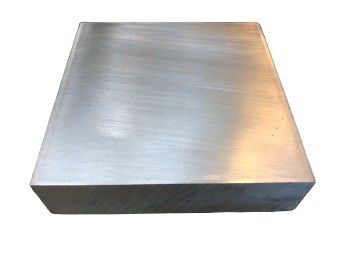Traitement thermique Plaquage en alliage de magnésium avec traitement par solution et allongement ≥ 8%