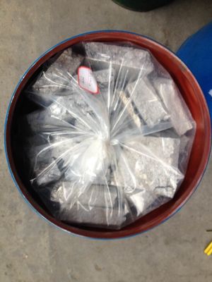 Alliage maître CuZr50, affinant de grain à 50% de zirconium avec structure intermétallique pour la fusion d'alliages de cuivre