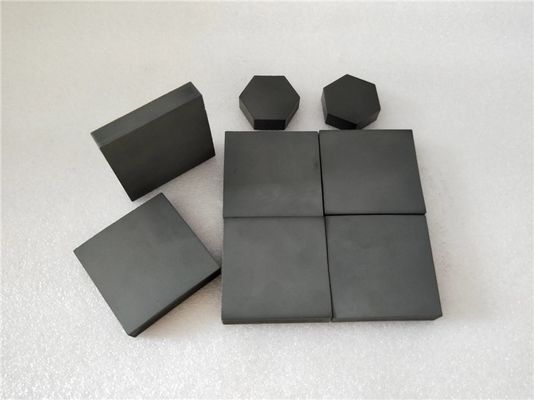 Carreaux balistiques en carbure de bore multicurve avec profil contourné et dureté de 3000 HV pour une protection accrue