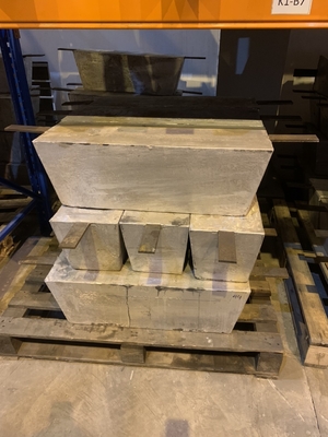Anode sacrificielle facile à installer pour une protection durable ASTM / ISO Standard AZ / HP Contenu en alliage