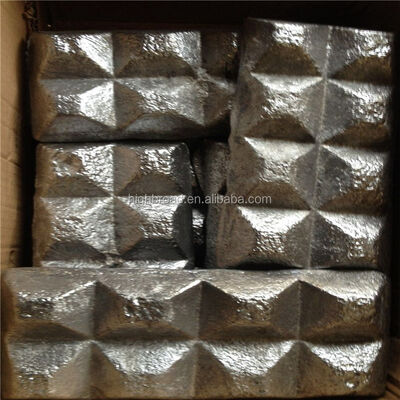 AlMo10 Aluminium Molybdène Master Alloy Lump 20 à 50 mm Mo10 pour la fusion de superalliages