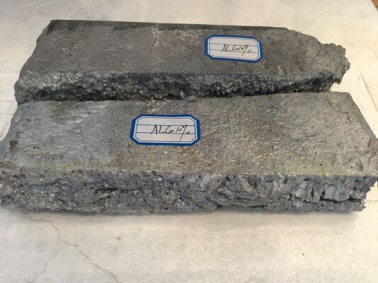 L'aluminium-cobalt AlCo5 alliage de base à 5% de co contenant des ingots pour le raffinage des grains