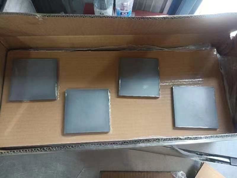 NIJ III/IV plaques de céramique balistique 10x12 pouces carreaux de carbure de silicium étanches pour la protection tactique